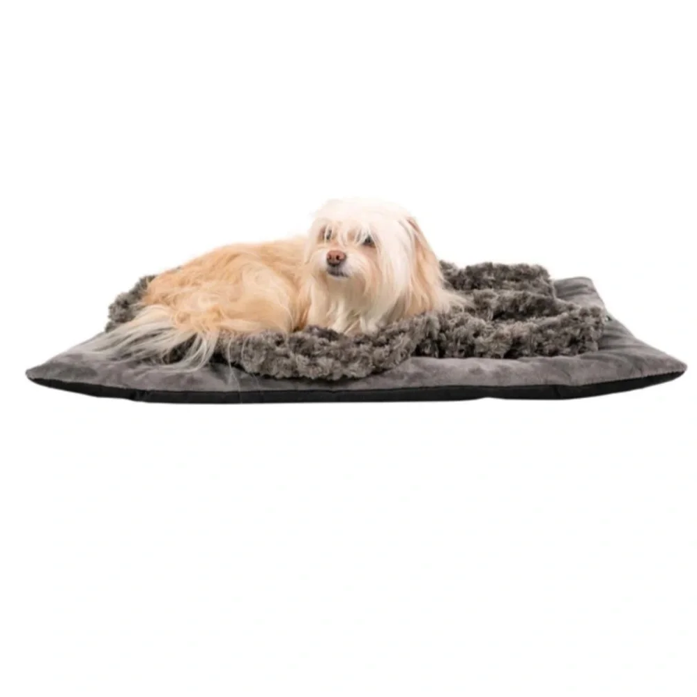 DOG /CAT BED WITH OVERSIZED FAUX FUR TOP